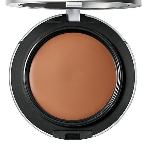 MAC Cosmetics Cream-to-Powder Foundation NW33 - Picture 1 of 8